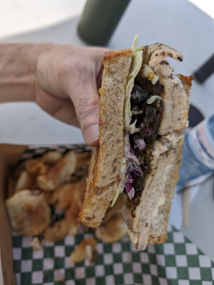 The Dilly Food Truck
