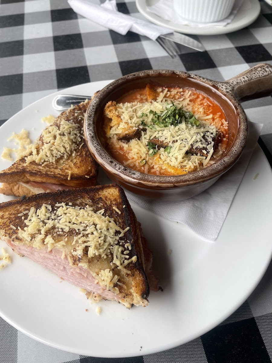 The Hammel House Inn, Restaurant & Bar