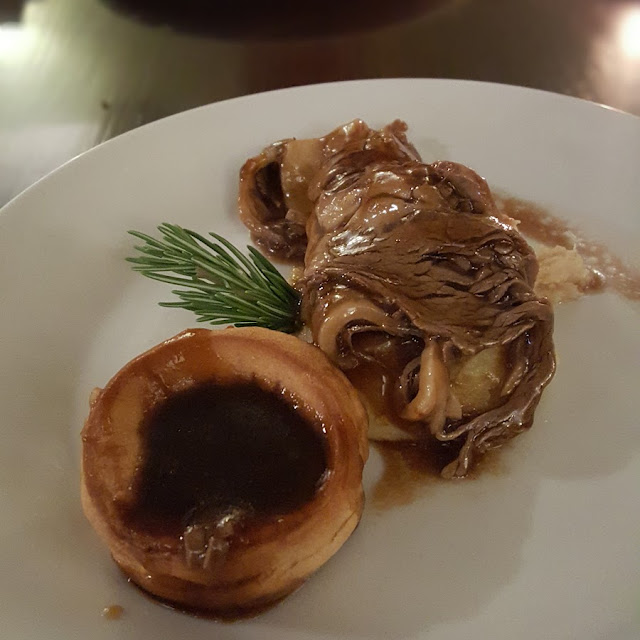 Roast Beef with Yorkshire Pudding and Garlic Mashed Potatoes