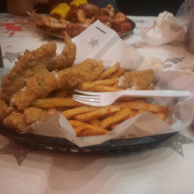 Fish and Shrimp Combo Basket