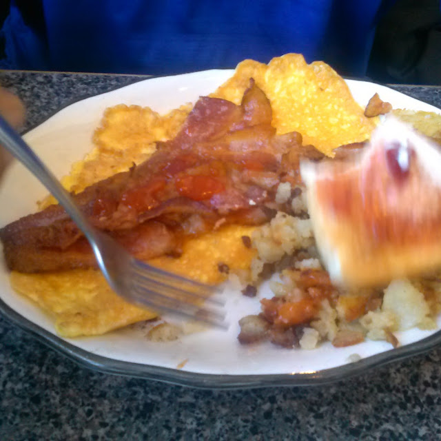Cheese Omelette and Toast and Home Fries