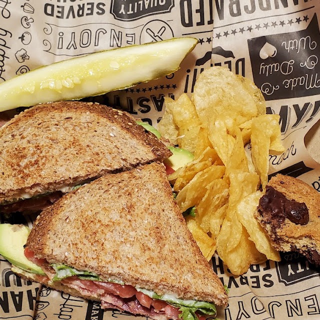 Ulimate blt Toasted Wheat Bread