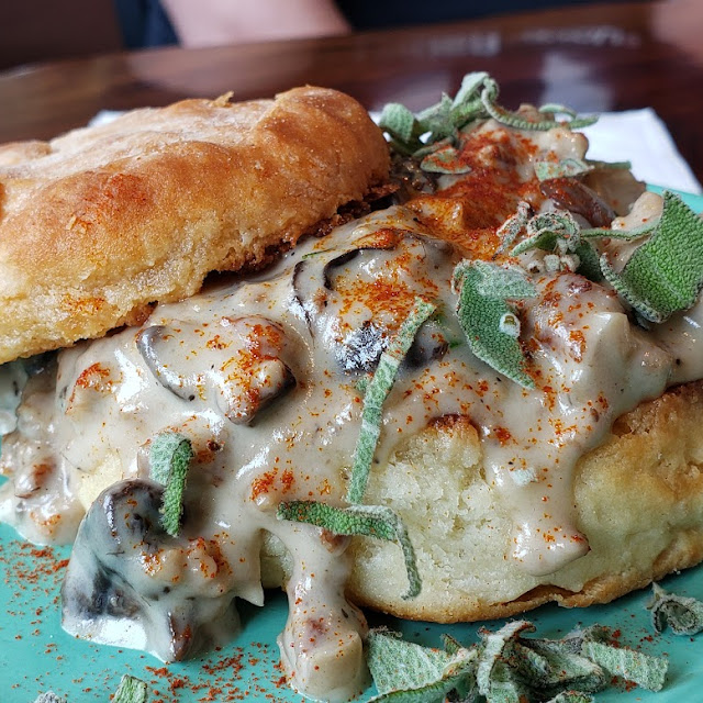 Biscuit and Gravy