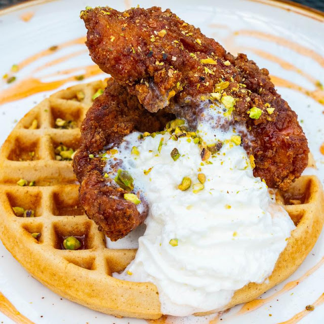 Chicken & Waffle