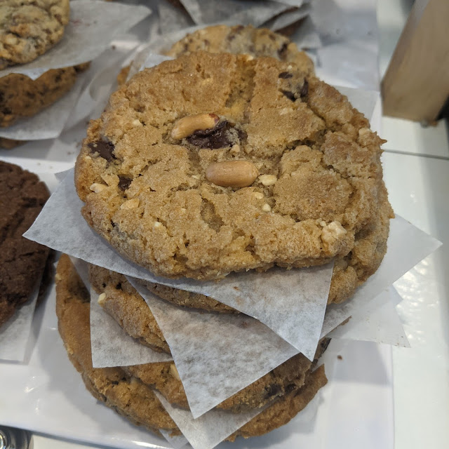 Peanut Chocolate Chip Cookie