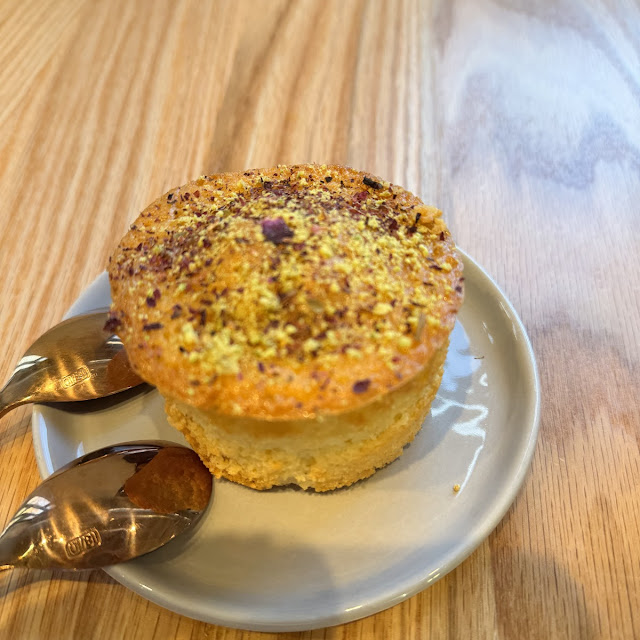 Rose and Pistachio Cake