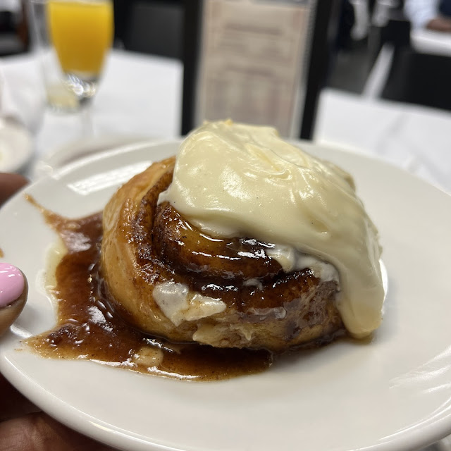 Cinnamon Roll