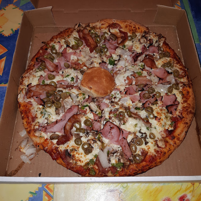 Theo's Special Pizza