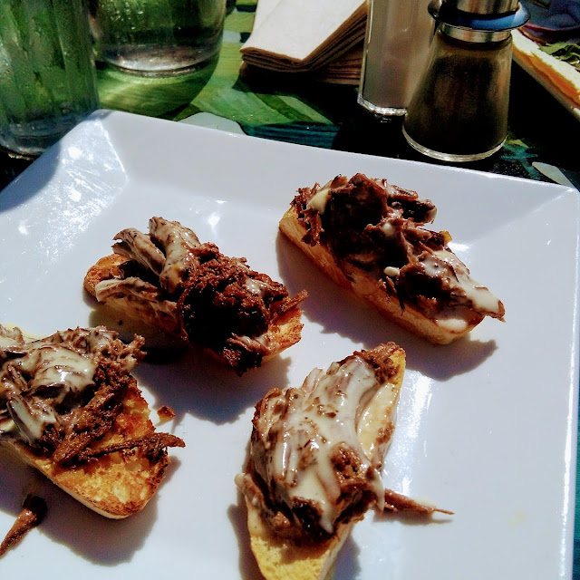 Beef and Beer Crostini
