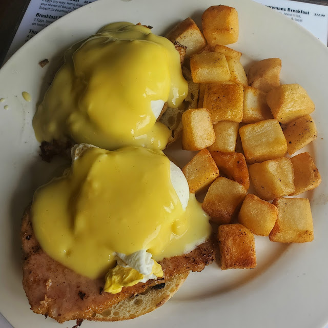 Eggs Benedict