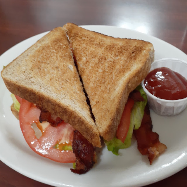 Toasted Bacon and Tomato