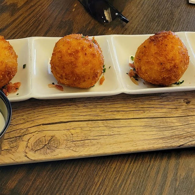 Gouda Tots
