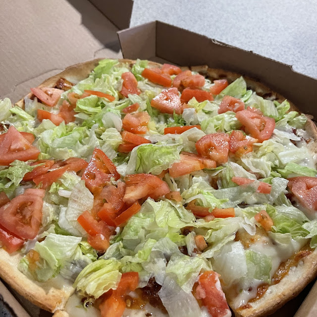 Specialty Pizza blt