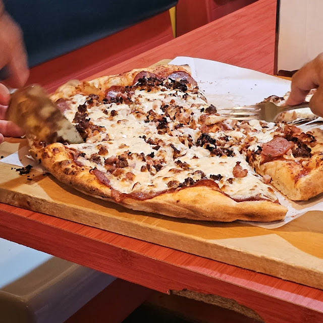 Meat Lover Pizza
