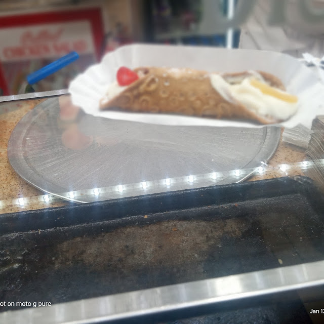Cannoli