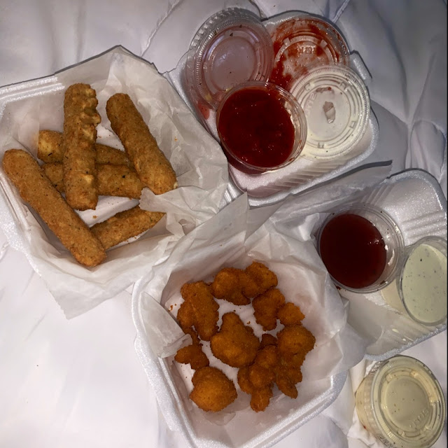 Mozzarella Sticks & Cauliflower Bites