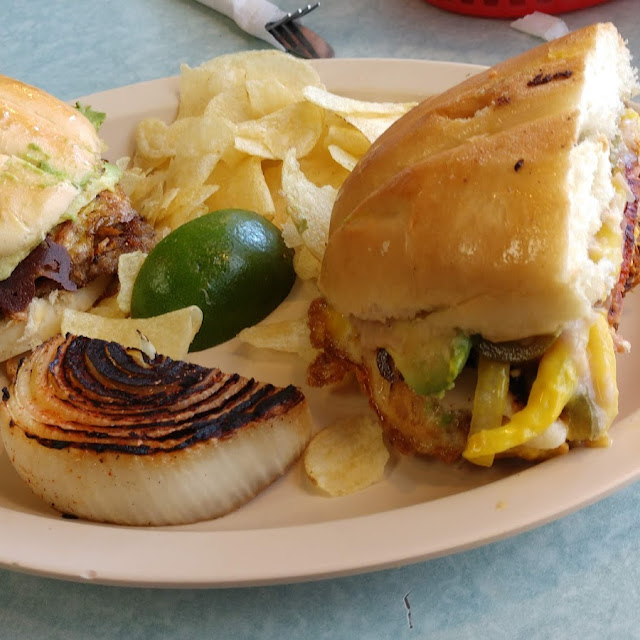 Esta Es La Torta El Tri
