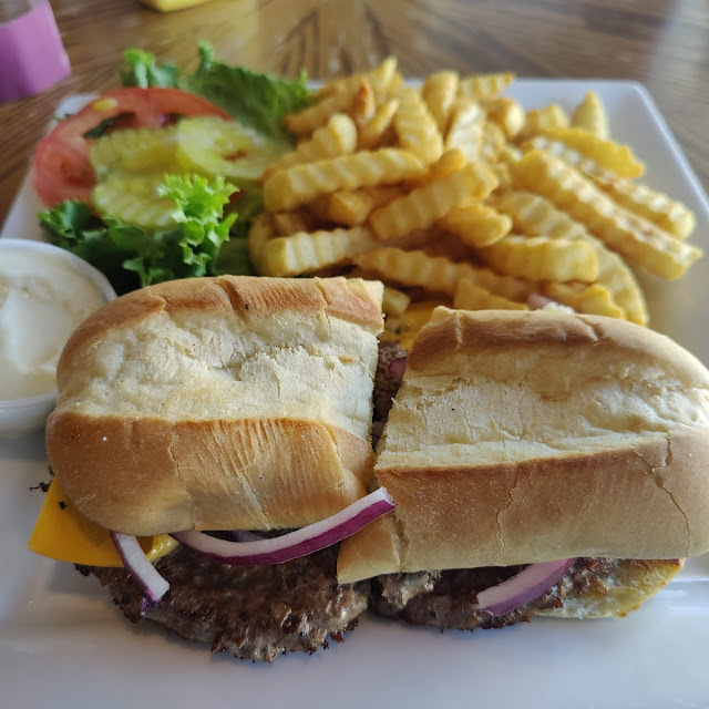 Totem Burger