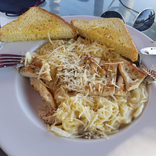 Chicken Alfredo