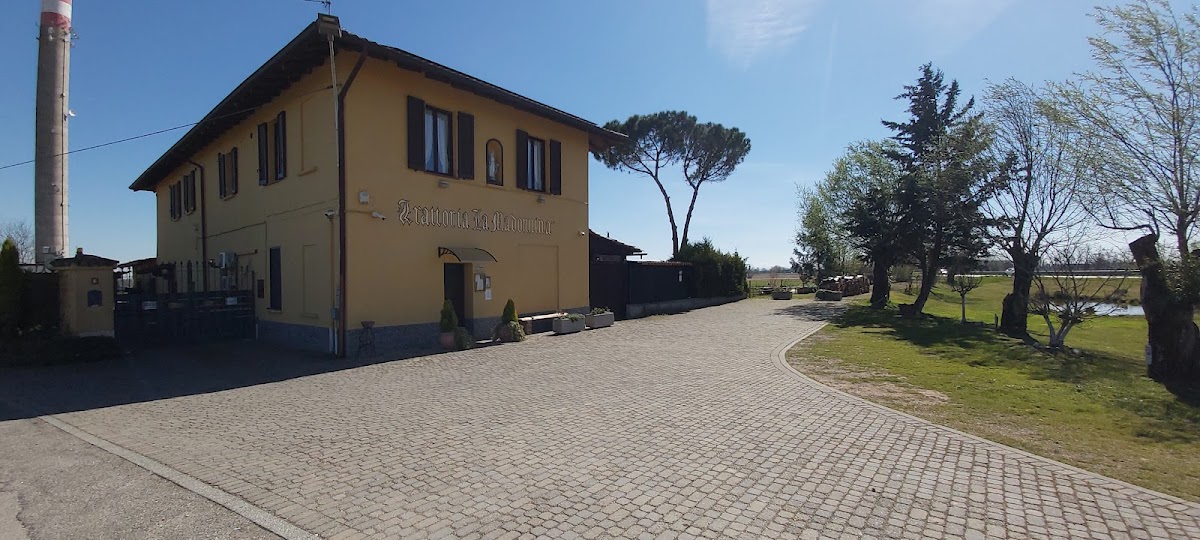 Trattoria La Madonnina