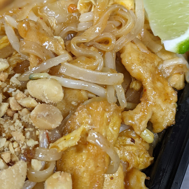 Chicken Pad Thai