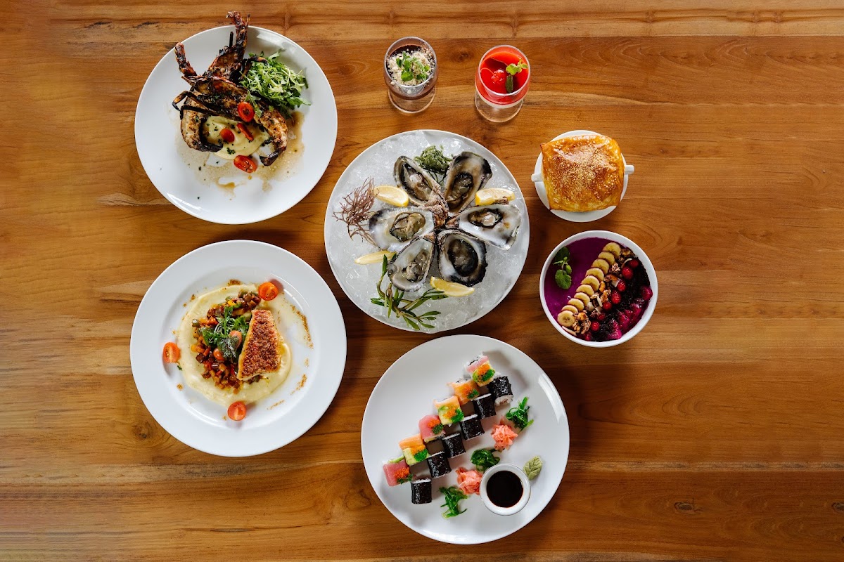 Tropik Restaurant & Sports Bar