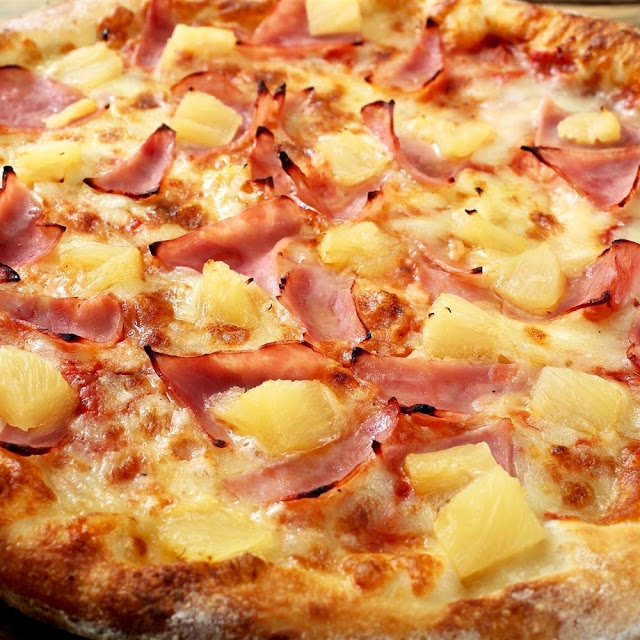 Hawaiian Pizza