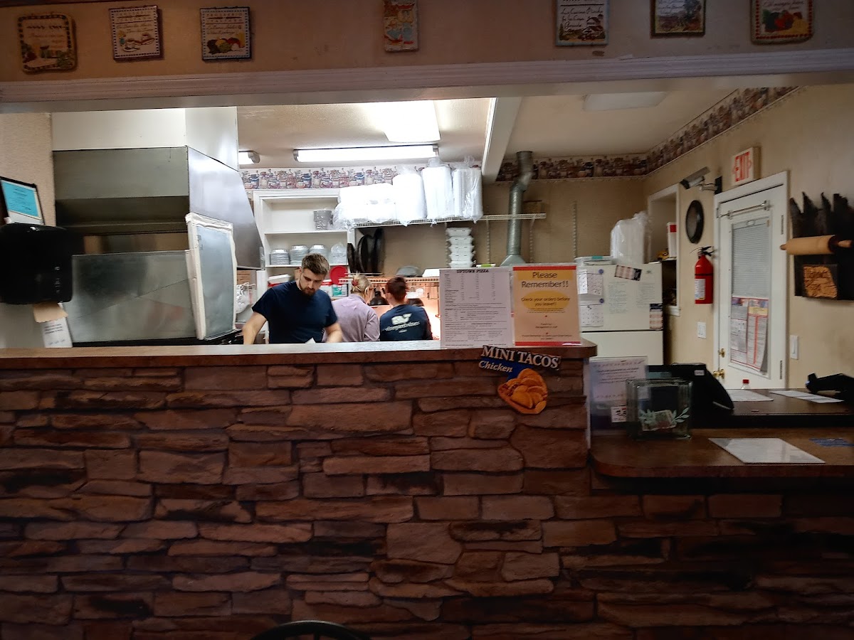 Uptown Pizza