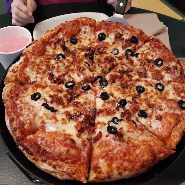 Medium Pizza