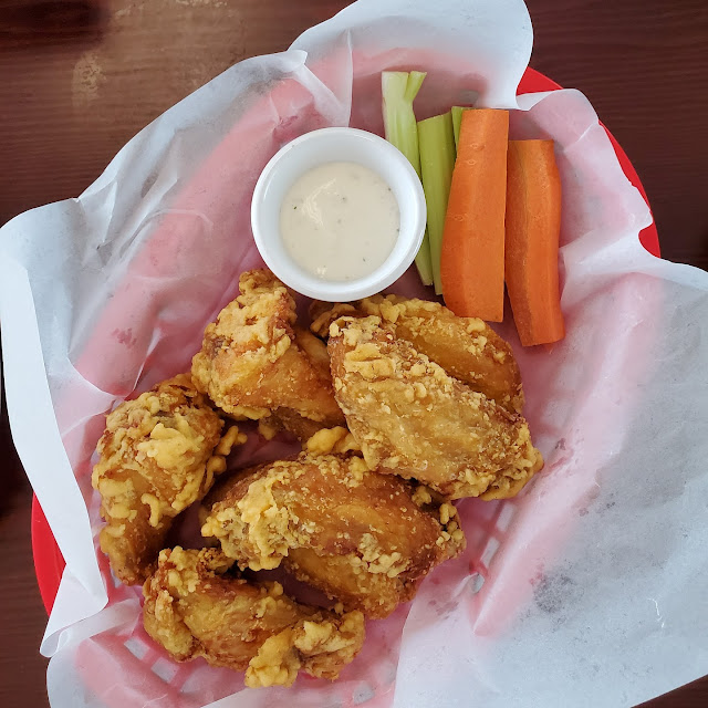L Chicken Wing Baskets 6 Pieces