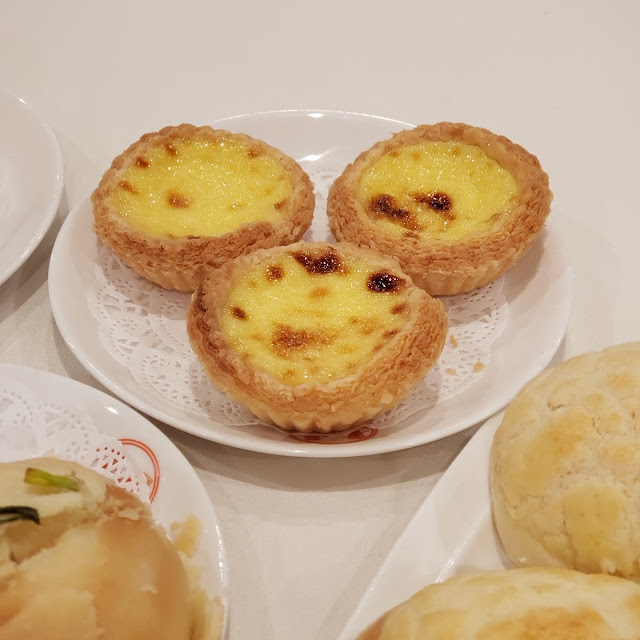 Steamed Custard Buns