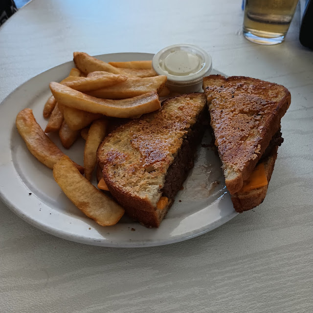 Monterey Burger