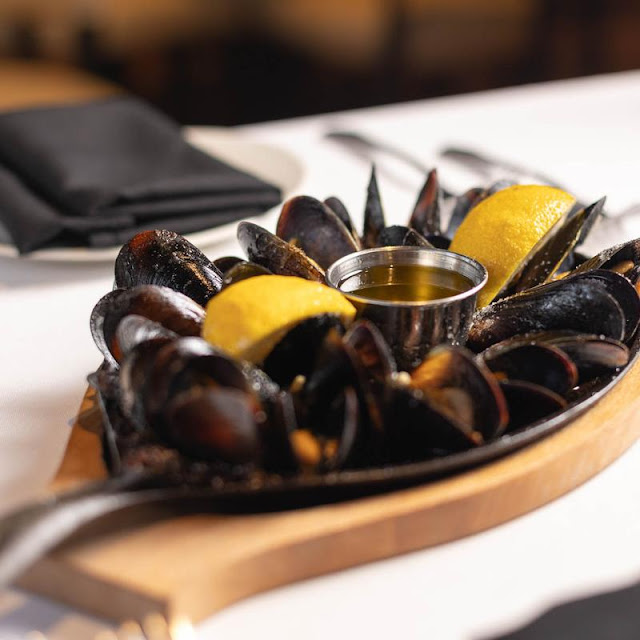 Iron Skillet Mussels GF