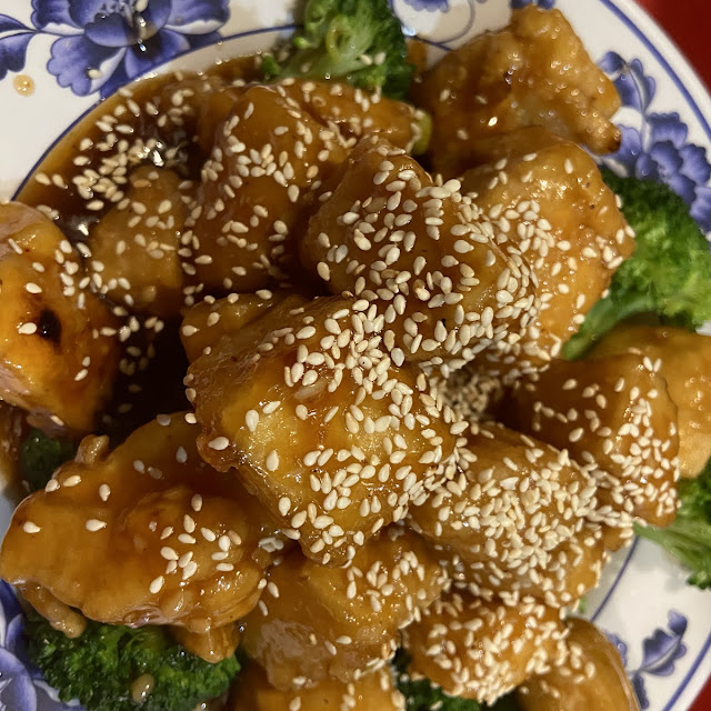 Sesame Chicken Lunch Special