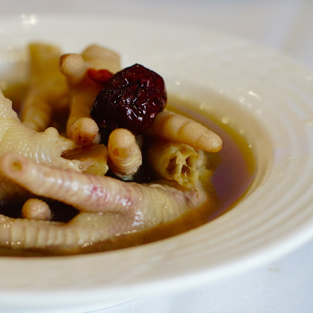Steamed Chicken Feet