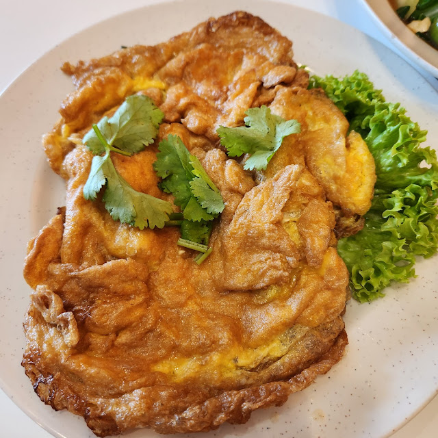 F3-Khai Jeaw Thai Omelette