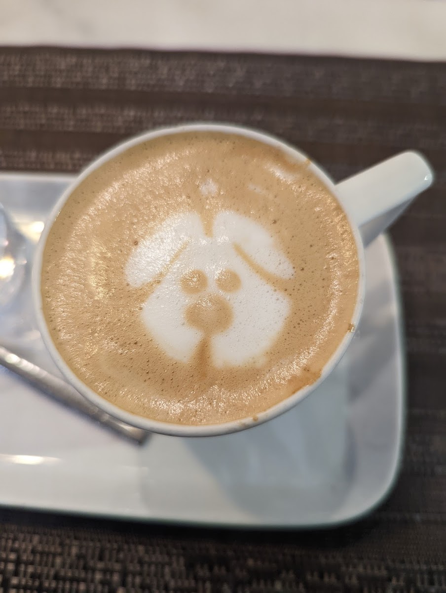 Xue Café Boutique - Muelle Internacional Gate A1