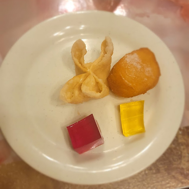 Crab Rangoon Sugar Biscuit