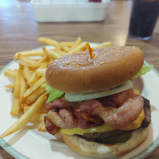 Bacon Cheeseburger with Fries and Gravy