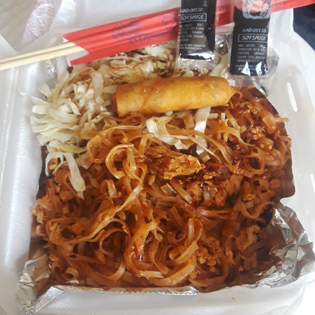 Chicken Pad Thai