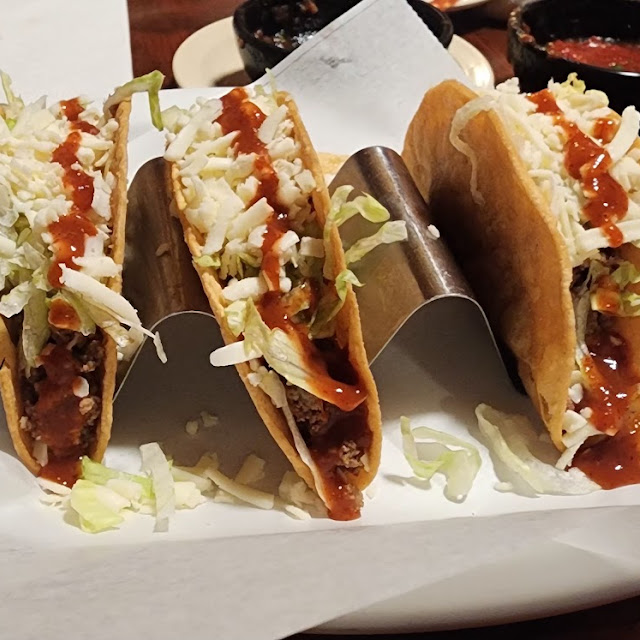 3 Crunchy Tacos a La Carte