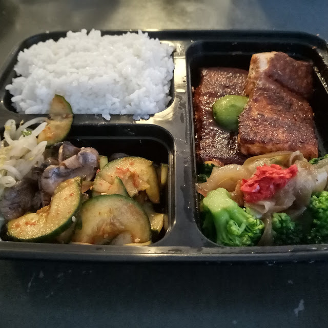Salmon with Rice & Veggies