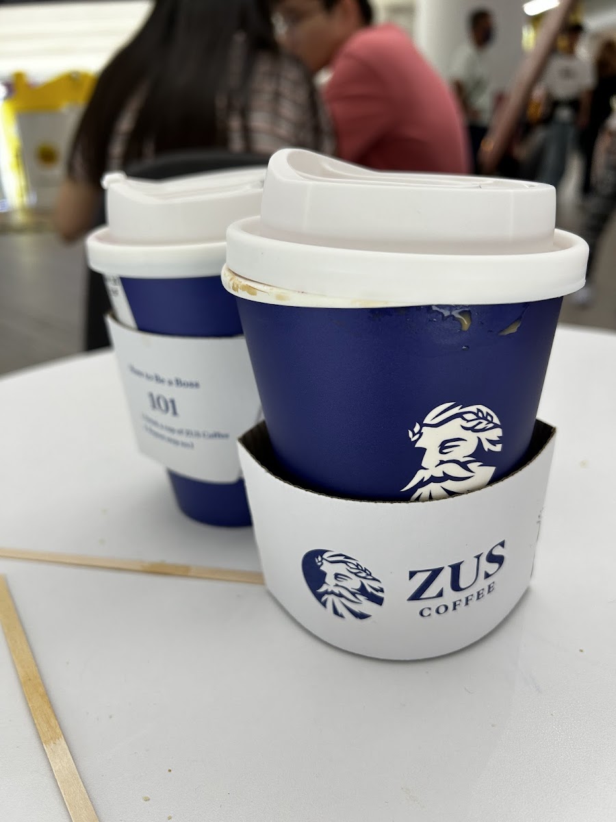 ZUS Coffee - 1 Utama Shopping Centre